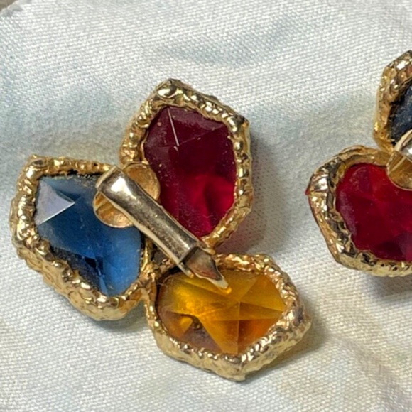 Capri Fleur De Lis Fruit Salad Riviera Open Back Rhinestone Brooch & Earings - Picture 7 of 7